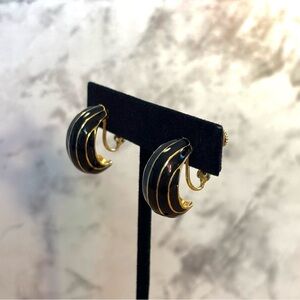 Vintage Napier Screw On Back Gold Black Enamel Earrings